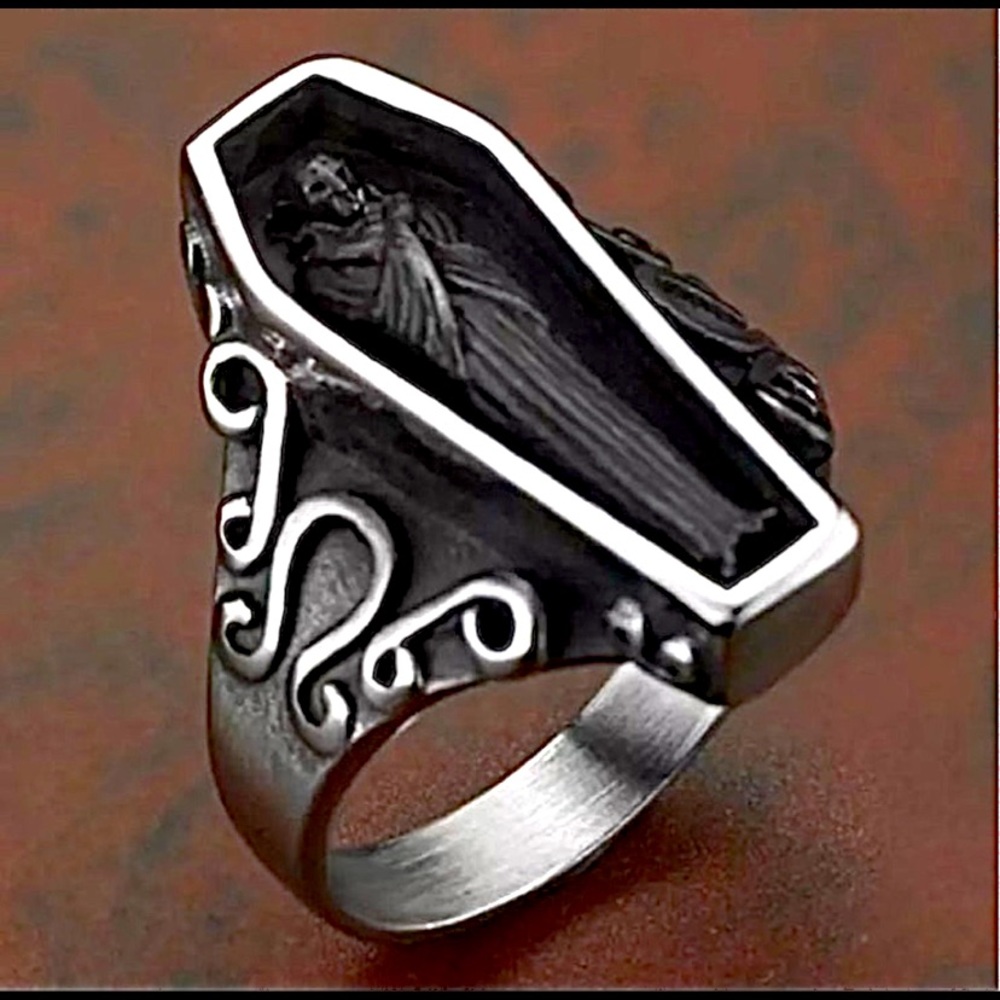 Ring Vampire Coffin Open Casket Grave Goth Emo Vintage Style Jewelry New Unisex